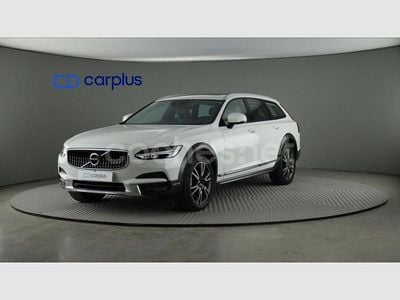 Blanco Usado 2020 Volvo V90 CC Pro Familiar | 34.890 € (Un poco caro)