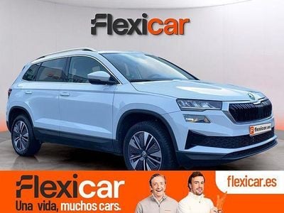 Blanco Usado 2024 Skoda Karoq Selection SUV | 25.890 € (Precio justo)