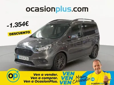 Usado Ford Tourneo Courier Sport 100 CV (73 kW) 2019 Gris / plata Monovolumen