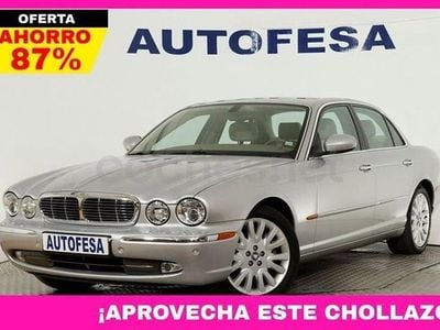 Usado Jaguar XJ8 298 CV (219 kW) 2003 Gris / plata Berlina