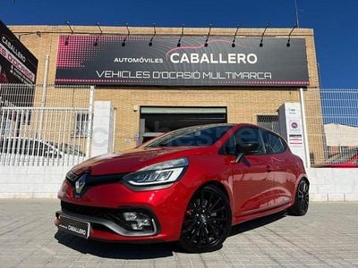 Begagnad Renault Clio IV R.S. 200 HK (147 kW) 2017 Röd Sedan