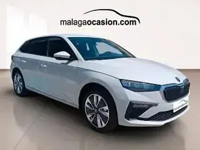 Nuevo Skoda Scala Selection 116 CV (85 kW) 2025 Blanco Utilitario