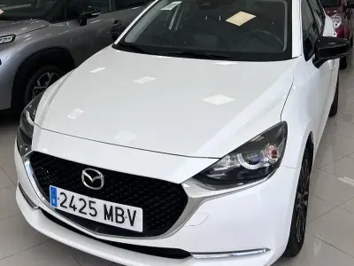 Usado Mazda 2 Homura-Line 90 CV (66 kW) 2023 Blanco Utilitario