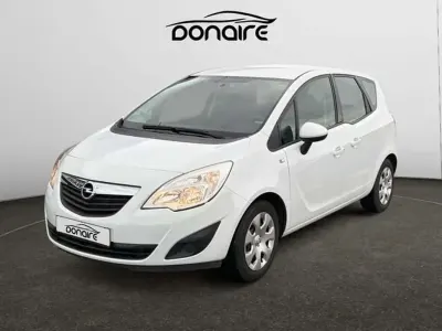 Usado Opel Meriva Selective 101 CV (74 kW) 2011 Blanco Monovolumen
