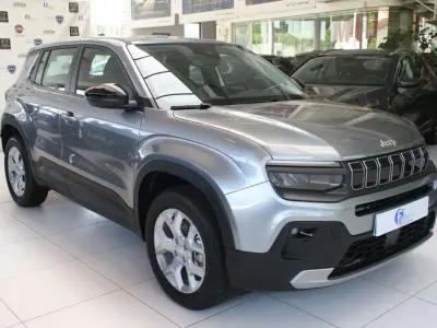 Begagnad Jeep Avenger