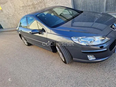 Usado Peugeot 407 136 CV (100 kW) 2005 Gris / plata Berlina