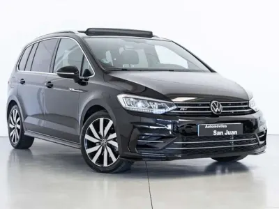 Usado VW Touran Sport 150 CV (110 kW) 2021 Negro Monovolumen