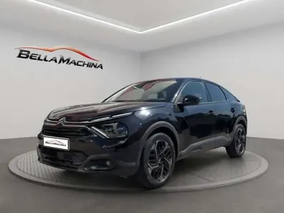 Usado Citroën C4 Feel 131 CV (96 kW) 2021 Negro Utilitario
