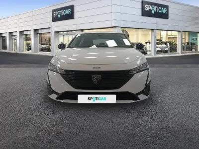 Usado Peugeot 308 Active 110 CV (80 kW) 2022 Blanco Berlina