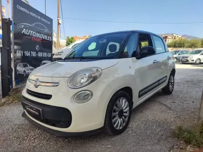 Usado Fiat 500L 85 CV (62 kW) 2013 Blanco Monovolumen