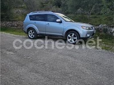 Usado Mitsubishi Outlander Intense+ 140 CV (102 kW) 2009 Gris / plata SUV