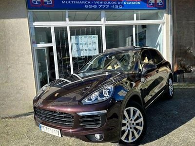 Usado Porsche Cayenne Platinum Edition 262 CV (192 kW) 2017 Granate SUV