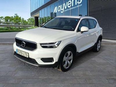 Usado Volvo XC40 Momentum 163 HP (119 kW) 2021 Branco SUV