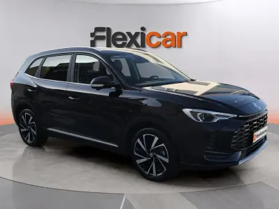 Usado MG ZS Luxury 197 CV (144 kW) 2025 Negro SUV