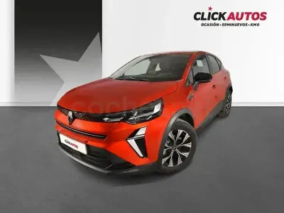 Usado Renault Captur Evolution 90 CV (66 kW) 2025 Rojo SUV