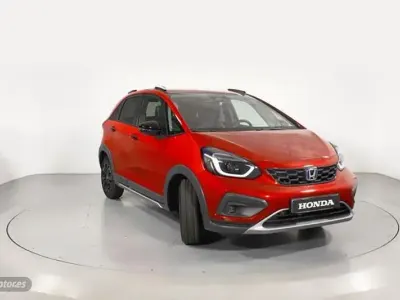 Usado Honda Jazz 122 CV (89 kW) 2025 Rojo Utilitario