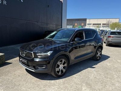 Usado Volvo XC40 Inscription 150 CV (110 kW) 2020 Negro SUV