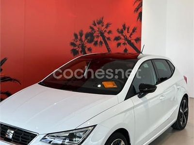 Usado Seat Ibiza FR 110 CV (80 kW) 2023 Blanco Utilitario