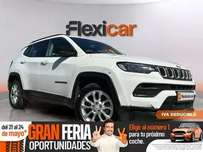 Usado Jeep Compass Longitude 131 CV (96 kW) 2021 Blanco SUV
