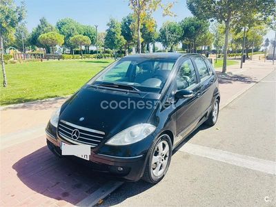 Mercedes A200
