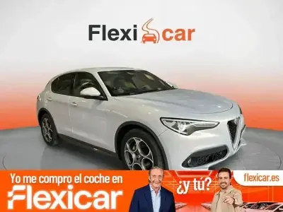 Usado Alfa Romeo Stelvio Ti 210 CV (154 kW) 2022 Blanco SUV