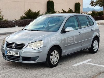 Gris / plata Usado 2006 VW Polo Match Berlina | 3000 € (Precio justo)