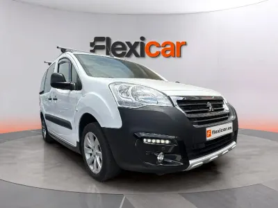 Usado Peugeot Partner Tepee Access 75 CV (55 kW) 2017 Blanco Monovolumen