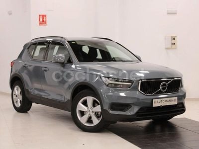 Gris / plata Usado 2020 Volvo XC40 Momentum SUV | 22.990 € (Buen precio)