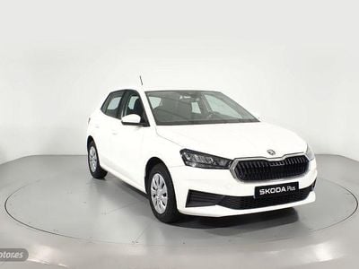 Blanco Usado 2022 Skoda Fabia Active Berlina | 15.600 € (Precio justo)