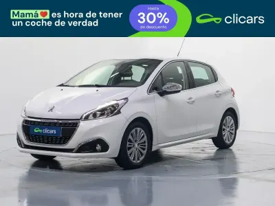 Occasion Peugeot 208 Allure 110 PK (80 kW) 2017 Wit Hatchback