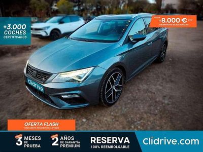 Usado Seat Leon Sport 125 CV (91 kW) 2018 Gris Utilitario