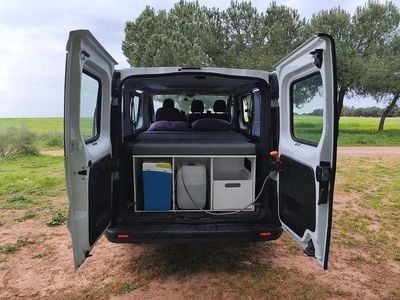 Usado Opel Vivaro S 120 HP (88 kW) 2019 Branco Monovolume