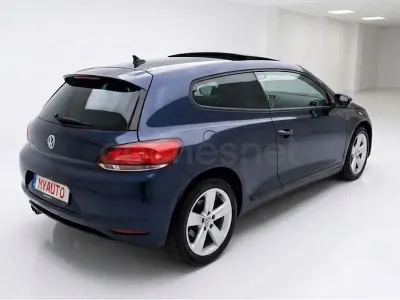 Usado VW Scirocco 160 CV (117 kW) 2011 Azul Coupe