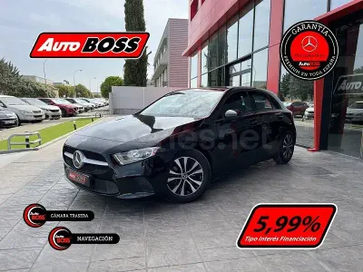 Usado Mercedes A180 116 CV (85 kW) 2021 Negro Berlina