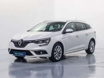 Usado Renault Mégane GrandTour Zen 140 CV (102 kW) 2019 Blanco Familiar