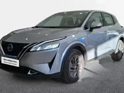 Usado Nissan Qashqai Acenta 158 CV (116 kW) 2022 Diamond silver SUV