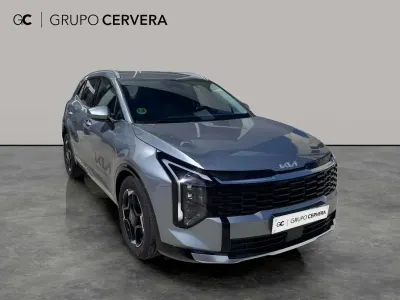 Usado Kia Sportage 150 CV (110 kW) 2025 Plateado SUV