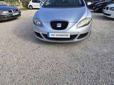 Usado Seat Leon Reference 105 CV (77 kW) 2008 Gris Utilitario