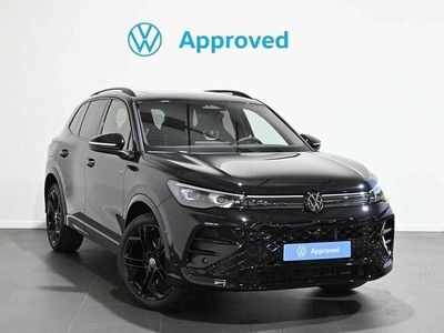 Usado VW Tiguan R-line 150 CV (110 kW) 2025 Negro SUV