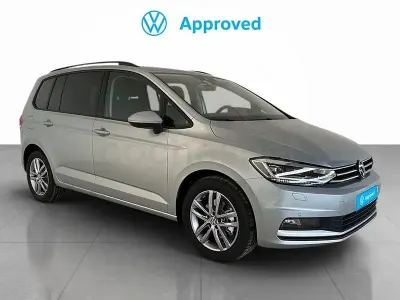 Usado VW Touran 150 CV (110 kW) 2025 Gris / plata Monovolumen