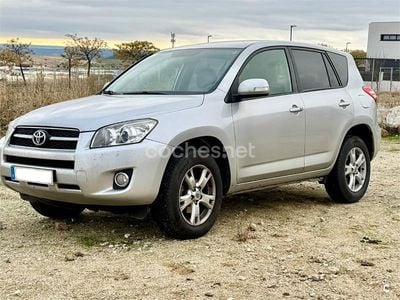 Usado Toyota RAV4 158 CV (116 kW) 2010 Gris / plata SUV