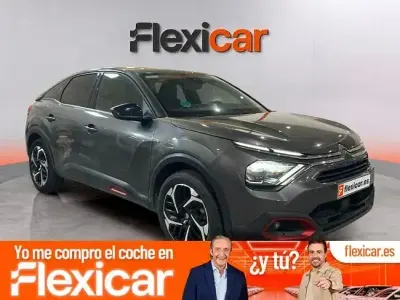 Usado Citroën C4 Feel 130 CV (95 kW) 2023 Amarillo SUV