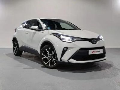 Begagnad Toyota C-HR Advance 122 HK (89 kW) 2020 Vit SUV