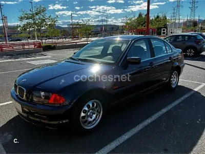 Usado BMW 320 150 CV (110 kW) 2000 Azul Berlina