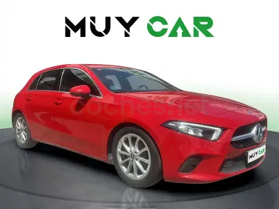 Usado Mercedes A180 136 CV (100 kW) 2019 Rojo Utilitario
