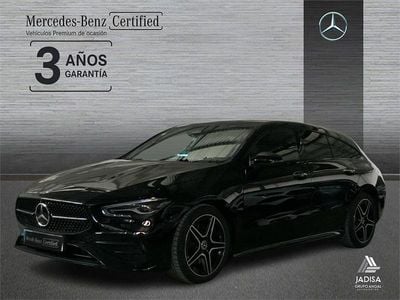 Negro Usado 2025 Mercedes CLA200 Shooting Brake Familiar | 39.990 € (Precio justo)