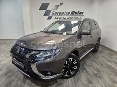 Mitsubishi Outlander P-HEV