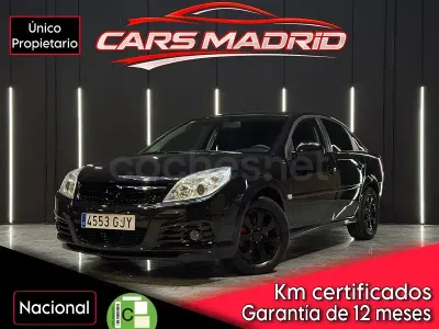 Usado Opel Vectra Elegance 140 CV (102 kW) 2008 Negro Berlina