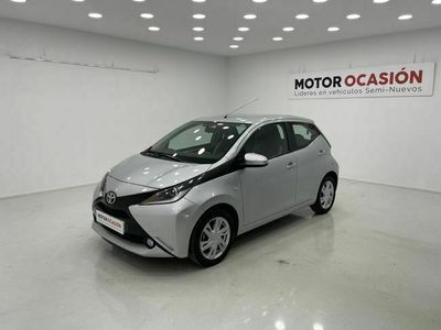usado Toyota Aygo 70 X-PLAY