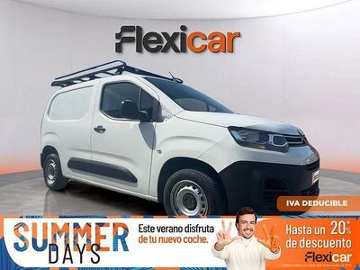 Usado Citroën Berlingo Feel 102 CV (75 kW) 2021 Blanco Monovolumen